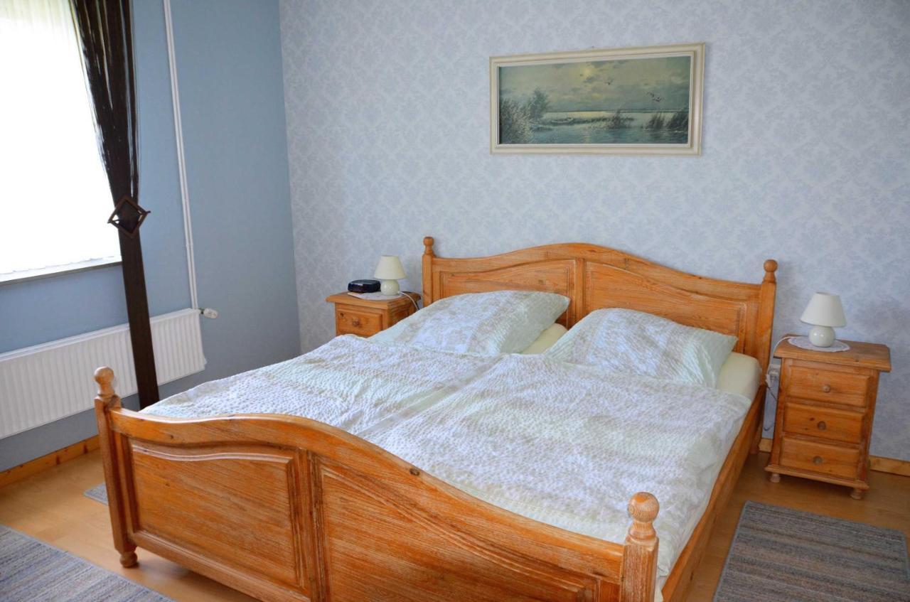 Ferienwohnung Petri Heil, 85059 Ostrhauderfehn Екстер'єр фото